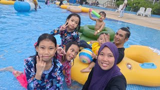 Happy Holiday at KL to Shah Alam : Water World iCity
