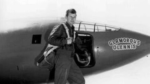 Excel Demo: XY-Scatter chart -- moving the Y axis labels