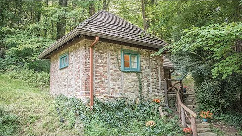 The Cottage at Douglas Ellington House
