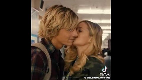 Kyle and Dani are adorable together #statusupdate #rosslynch #oliviaholt #cute