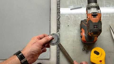 Resharpening an Olfa rotary blade