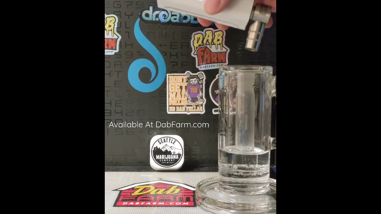 Huni Badger + 90° Adapter + C2 Glass BRB50 Single Ratchet Dab Rig Kits Available Now At DabFarm.com!