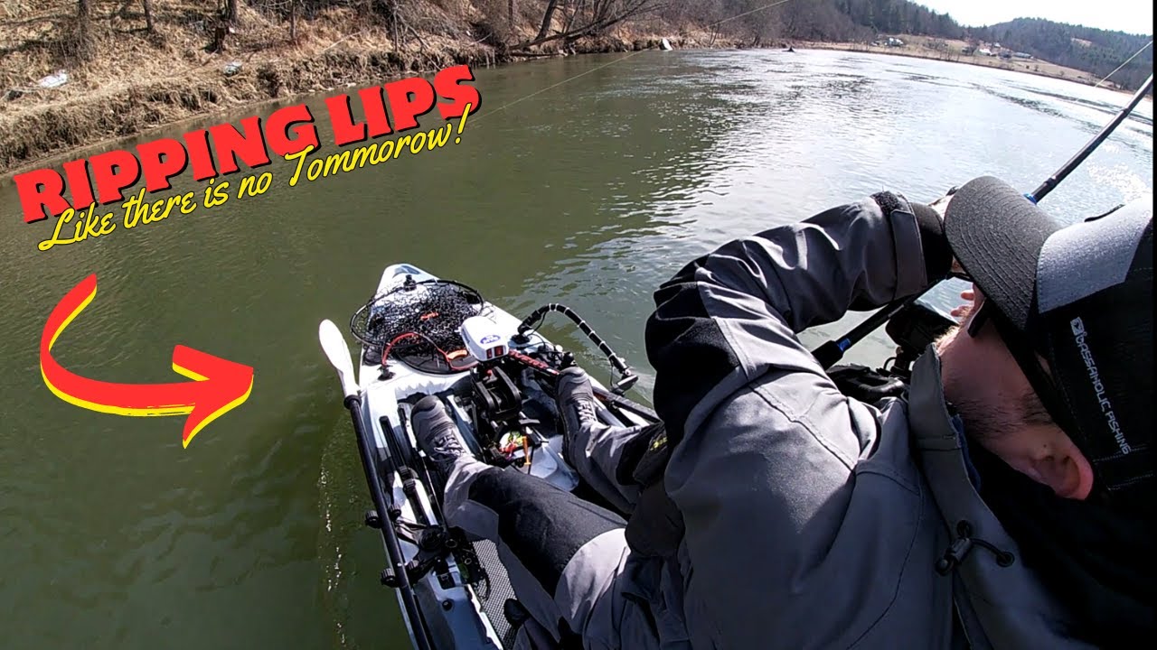 Late Winter Kayak Bass Fishing! #smallmouthbassfishing #kayakbassfishing