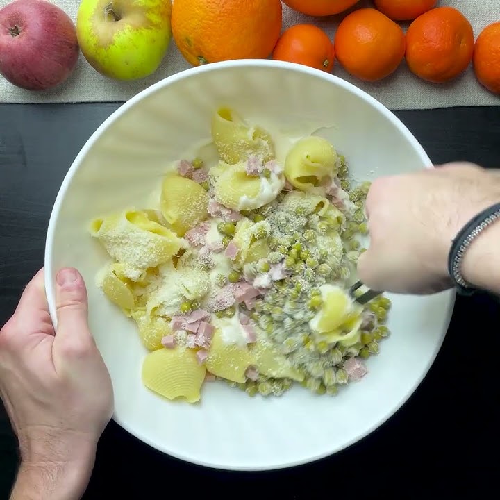 Video ricetta: #pasta gratinata al #forno con #mortadella #piselli e #grattugiato Bella Lodi.