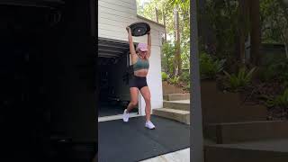 Overhead Reverse Lunges Plate Demo