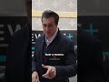 O PRÉDIO DA LOUIS VUITTON