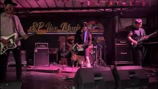 Download lagu Asian Express - Japanese Blue (Live at Eastern Promise, Jakarta 18/8/2024)