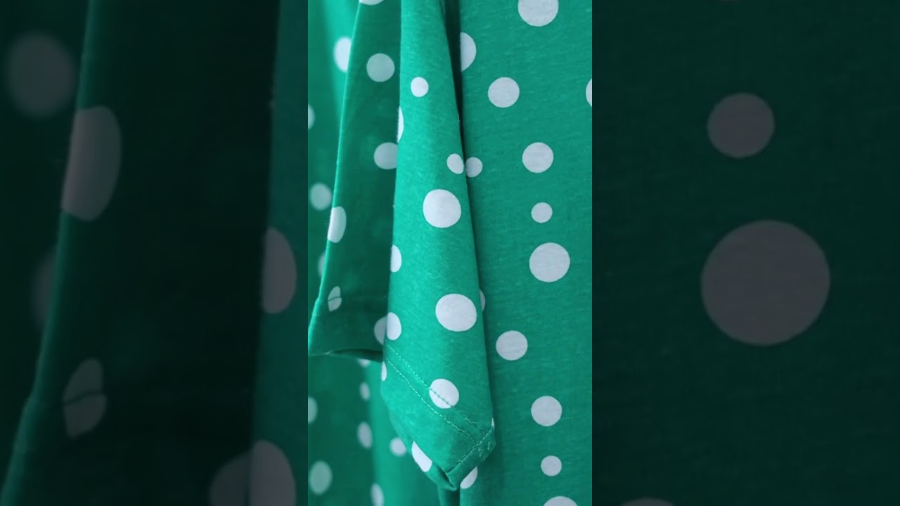 , our photography studio transforms women's clothing into visual poetry. 📸✨