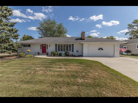 17467 Greenbrier Drive, Strongsville, OH home video tour