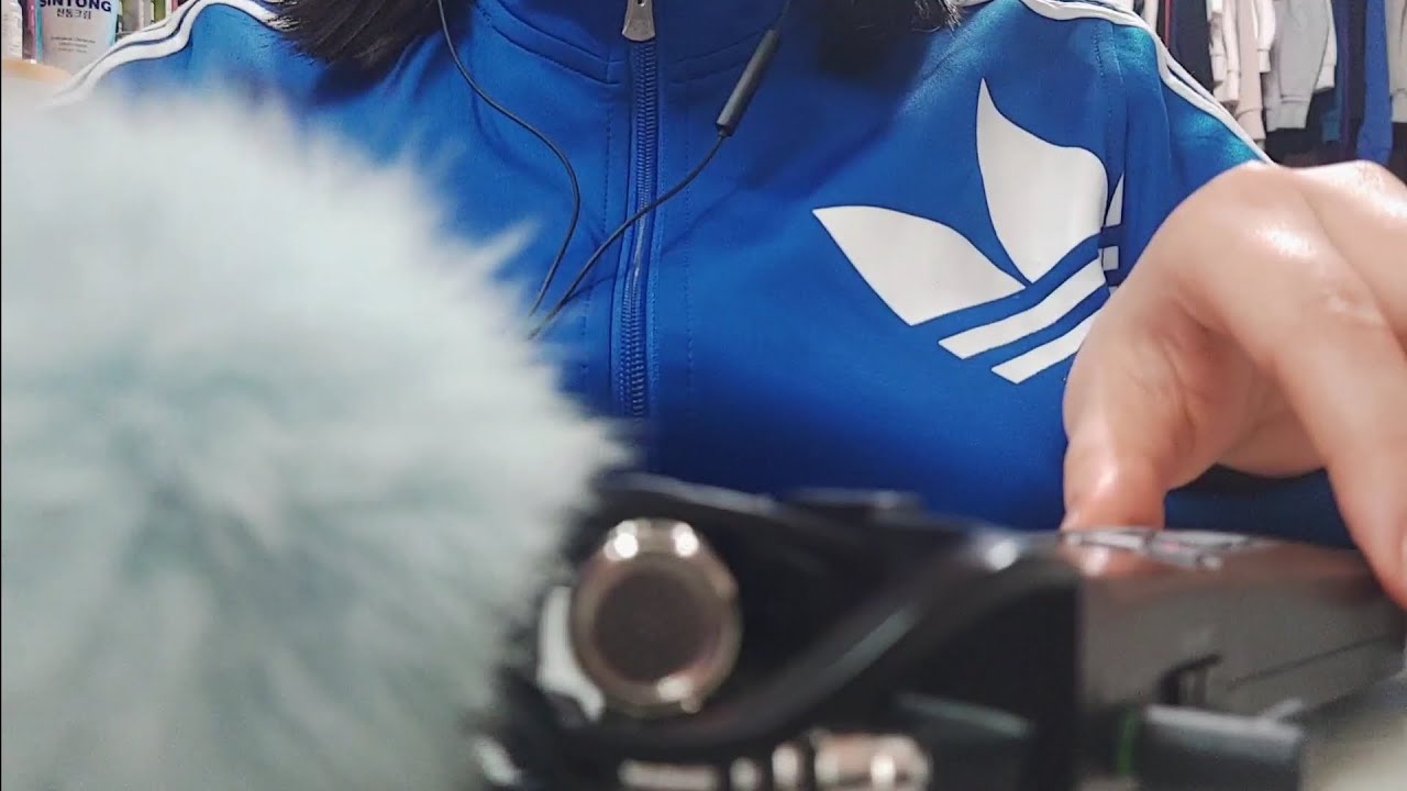 ASMR | 보송보송 솜털펜을 마이크랑 화면에 휘뚜루마뚜루~%☁️ | 시각적팅글 노토킹