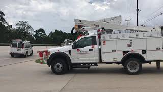 100 Entergy Texas crews headed to assist with Hurricane Michael response