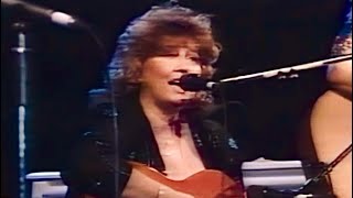 Anita, Helen, June & Carlene Carter- “I’ll Be All Smiles Tonight.” LIVE (1986)