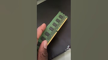 Comparing heat sink and non heat sink RAM #tech #computer #fyp #shorts #techguy #computerbuild
