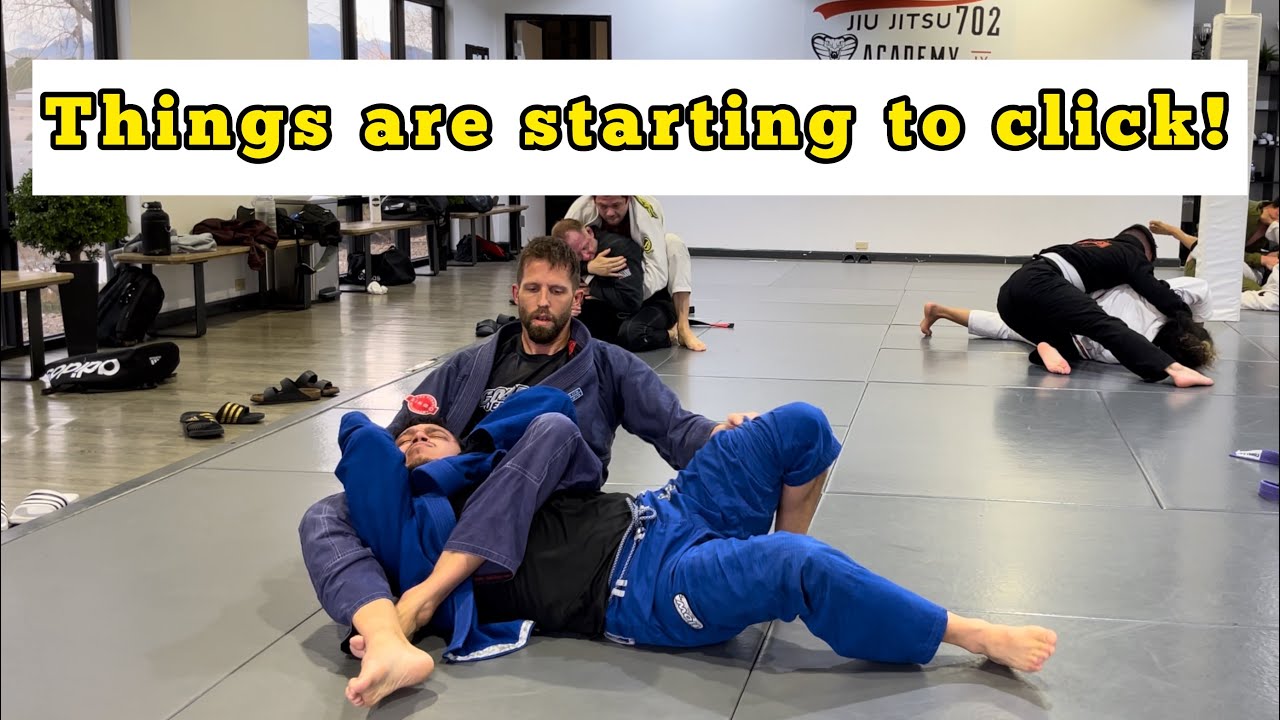 ONE YEAR OF JIU JITSU IN THE BOOKS! (BJJ Vlog #24) - YouTube