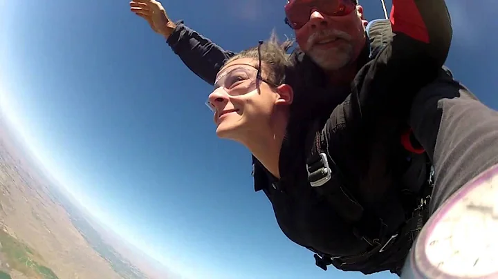 danielle Hurst's Tandem skydive!
