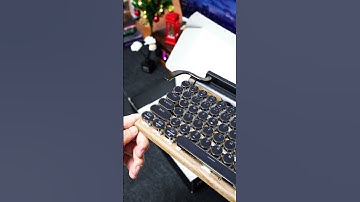 Unboxing the Typewriter Keyboard #mechanicalkeyboard #christmas #mechanicalkeyboardcase