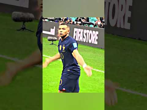Столкновение двух поколений #футбол #football #shorts #viral #trending