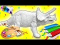 COLORINDO DINOSSAURO DE BRINQUEDO Triceratops! Arco-&iacute;ris com Glitter - Aprendendo as Cores