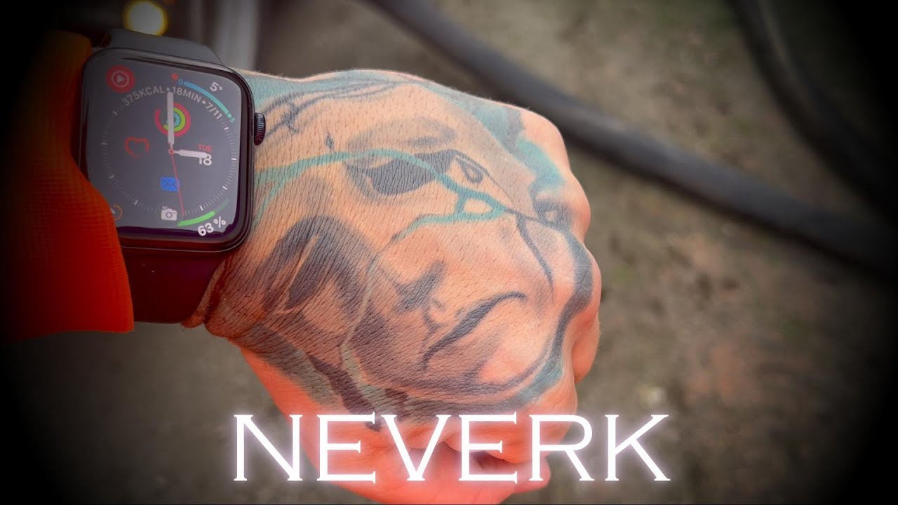 Trys avarijos kelyje ir slidūs miško keliukai