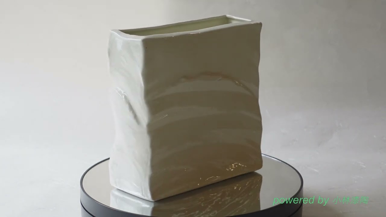 信楽焼 土味 角型 花器 白 回してみました - YouTube