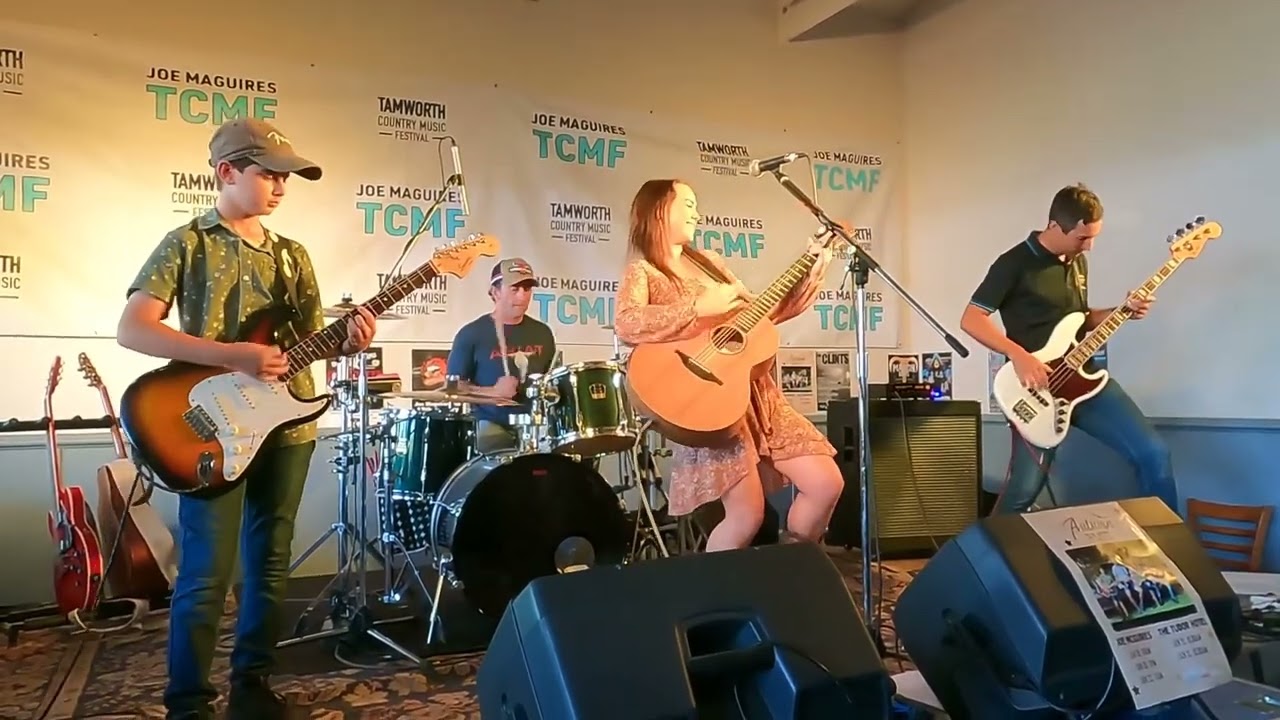 Autumnm Blue playing a cover of "Take Me Down" by The Pretty Reckless at 2023 TCMF