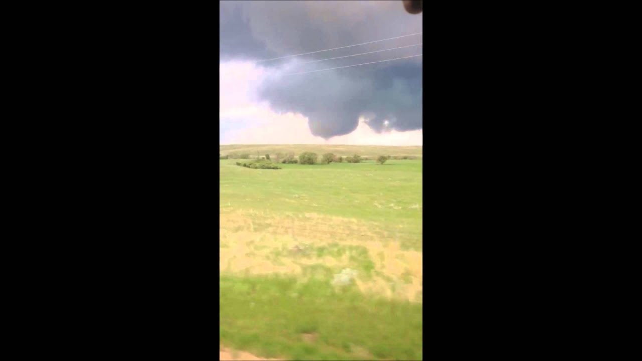 storm radar Brief tornado near Maple Creek, SK, June 2, 2013