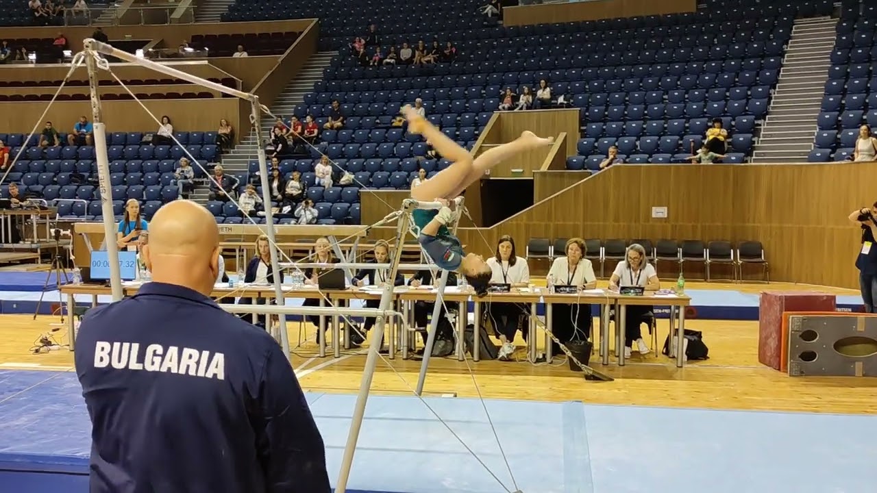 Световна купа по спортна гимнастика -Варна 2023, Никол Стоименова-смесена успоредка