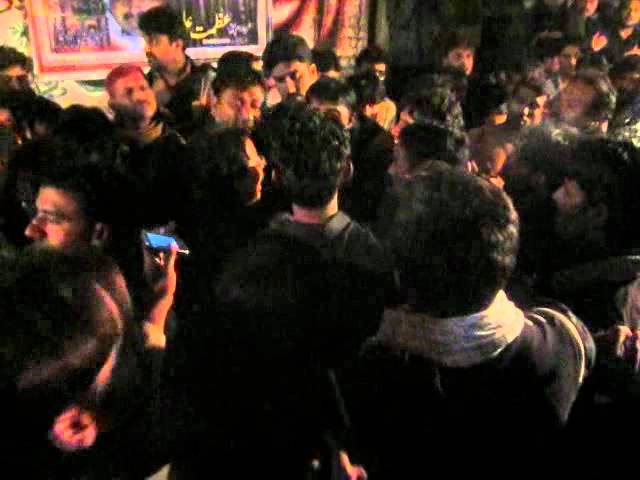 Dikhan Muharam 2012 Karam Hussain  shab-e-ashur  at Gali kapas wali class=