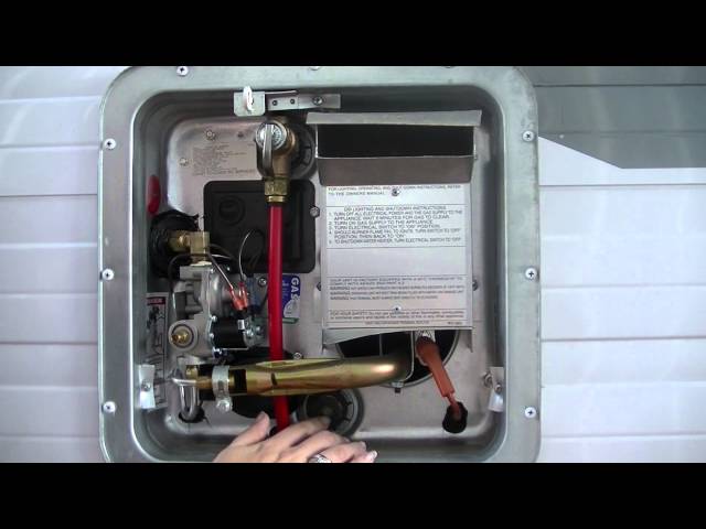 Running the Hot Water System on a Jayco RV - YouTube
