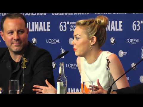 Video: Emma Stone alifanya Splash maridadi huko Berlinale