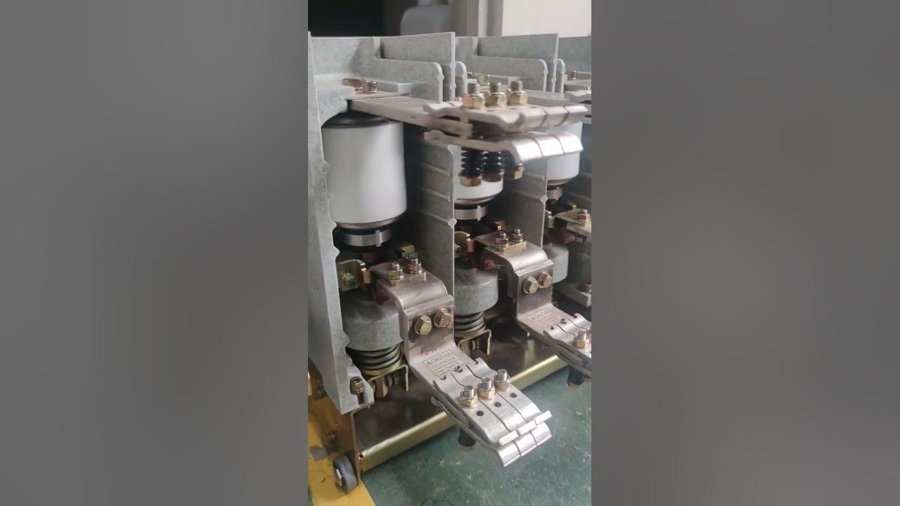 Fuji Vaccum Circuit Breaker-VCB Breaker#shorts - YouTube