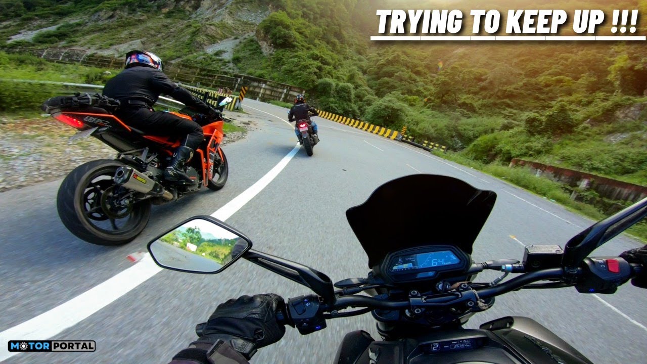 Dominar 400 fast RAW RUN [PURE SOUND] - Trying to keep up with the 390s !!!