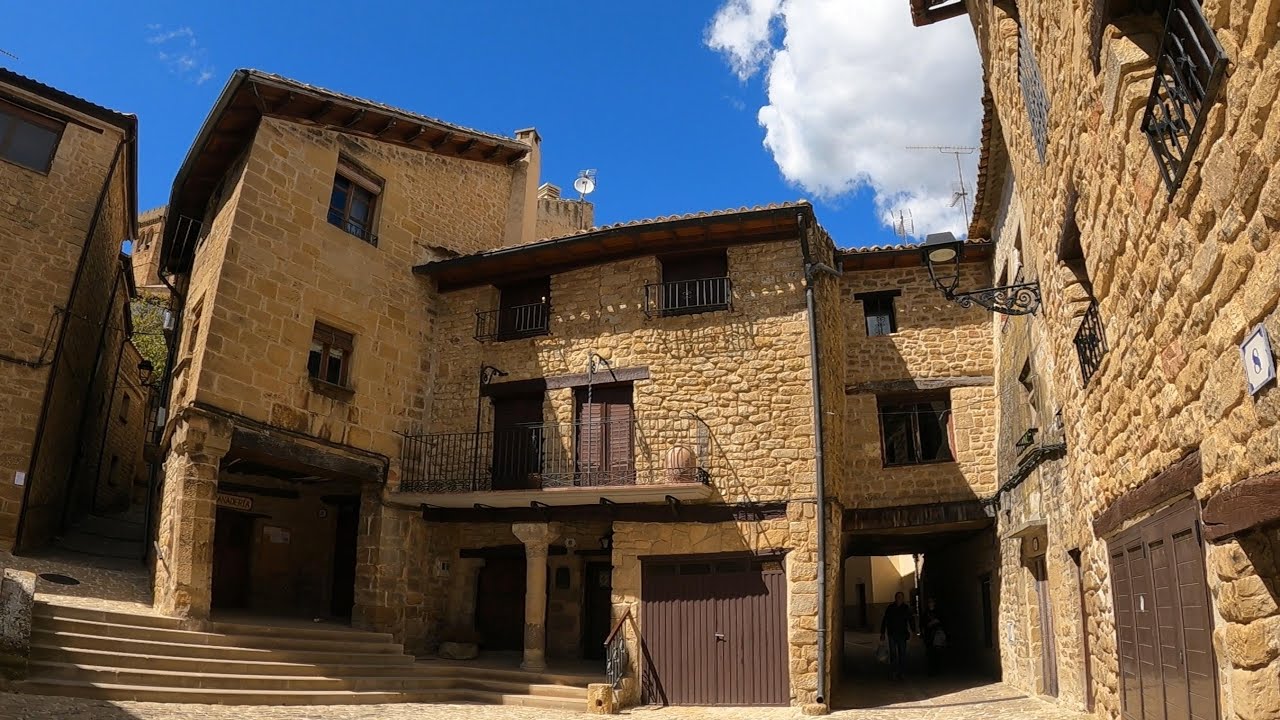 VISITÉ una VILLA MEDIEVAL en el corazón de Navarra| Ujué