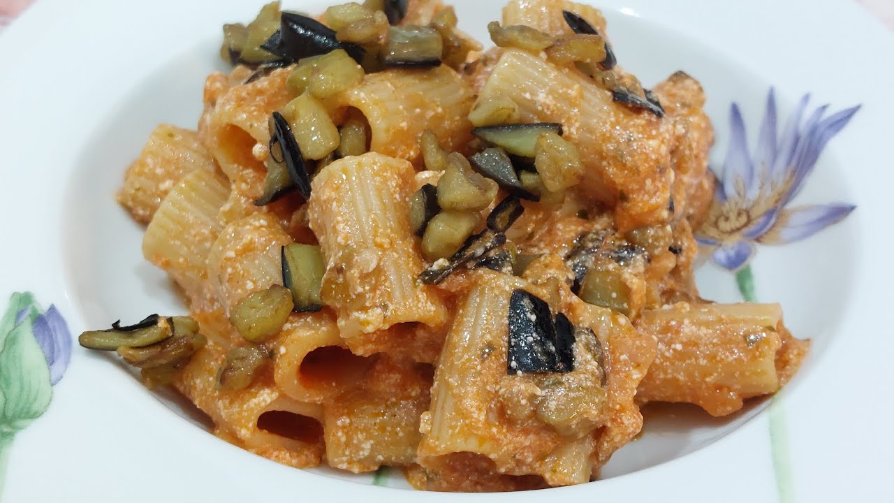 PASTA MELANZANE E RICOTTA/RICETTA FACILE E VELOCE/PRESSURE COOKER - YouTube