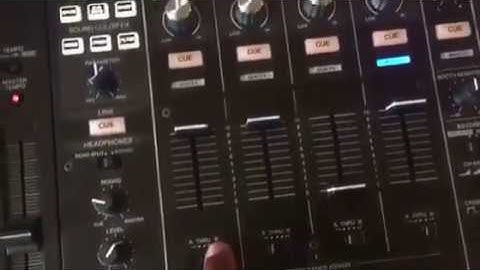 Pionner DJM 900NXS cross fader issue