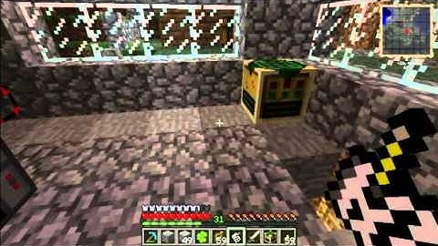 Minecraft FTB Unleashed crafting options