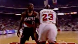 Michael Jordan locks down Clyde Drexler - 1992 Finals Game 6