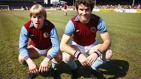 Withe and Shaw Aston Villa Legends