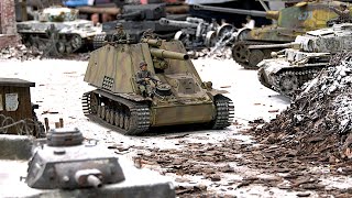 WW2 RC Tanks RC Trucks Wehrmacht Tiger Panzer III Hummel Panther / Modell Hobby Spiel Leipzig 2023