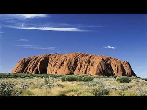 Vídeo: Você Caminharia Em Uluru? Rede Matador