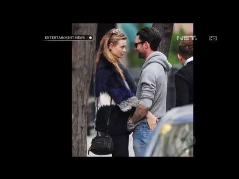 Video: Adam Levine Berkongsi Gambar Isterinya Yang Sedang Hamil