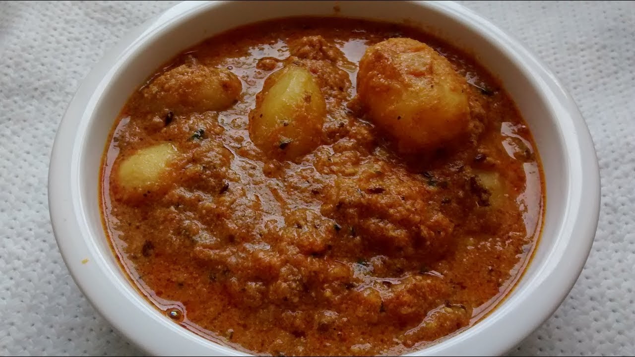 Kashmiri dum aloo without onion and garlic/ Potato curry recipe. YouTube