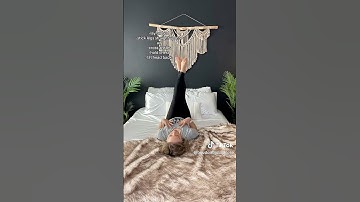 The Best Boudoir Pose to Hide Your Belly & Highlight Your Curves: Confidence-Boosting Posing Tips