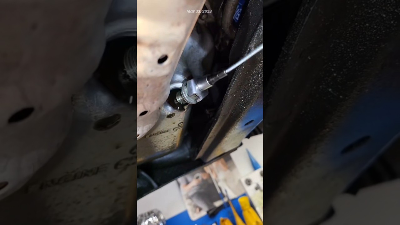 Mhm..OTC Drain Plug Pro👉 foryabud.com🫵#messfree #oilchange #otc #drainplugpro #onthisday