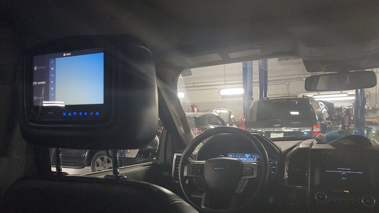2019 Expedition In Head Rest Monitor inop Talk, 1 works 1 doesn't YouTube