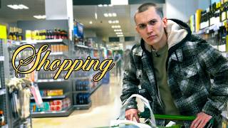Jack Manifold takes you shopping