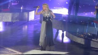 Carrie Underwood- Blown Away (Live)