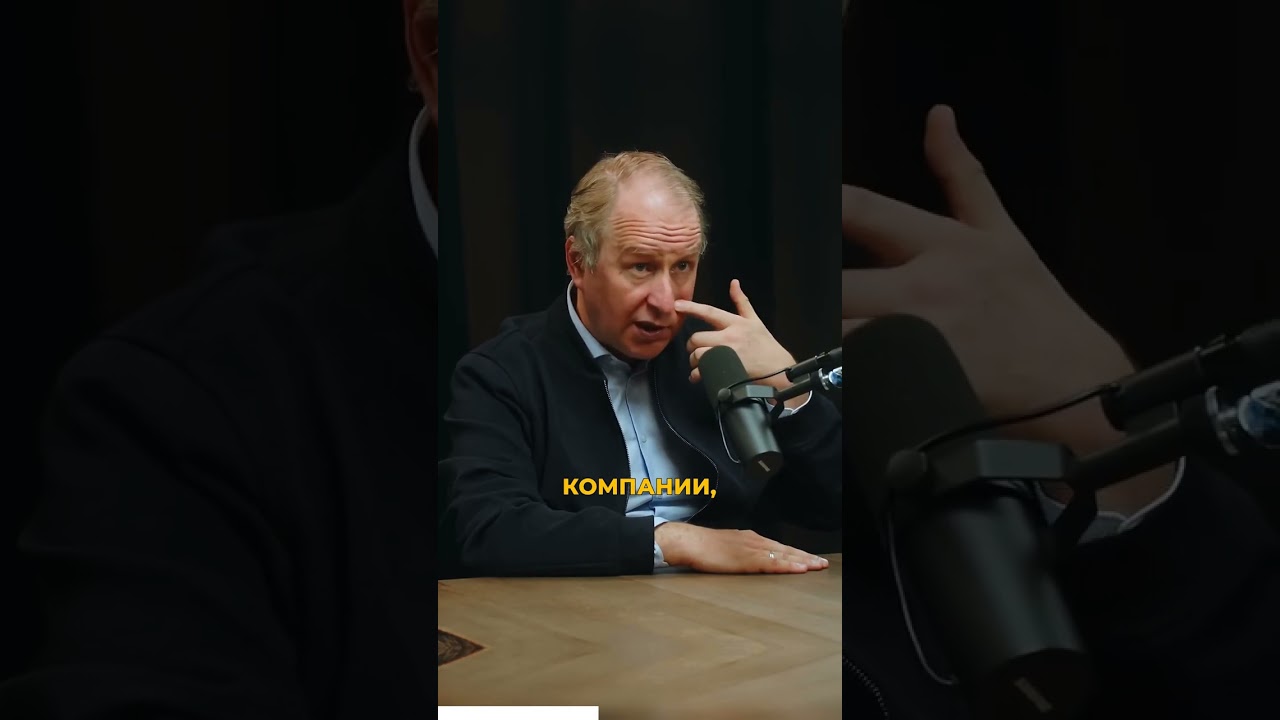 Он отложил мечту, чтобы кормить семью. Знакомая история? 