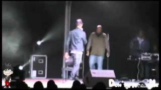 Charlie Murphy Gets Heckled and Booed Off Stage HECKLE