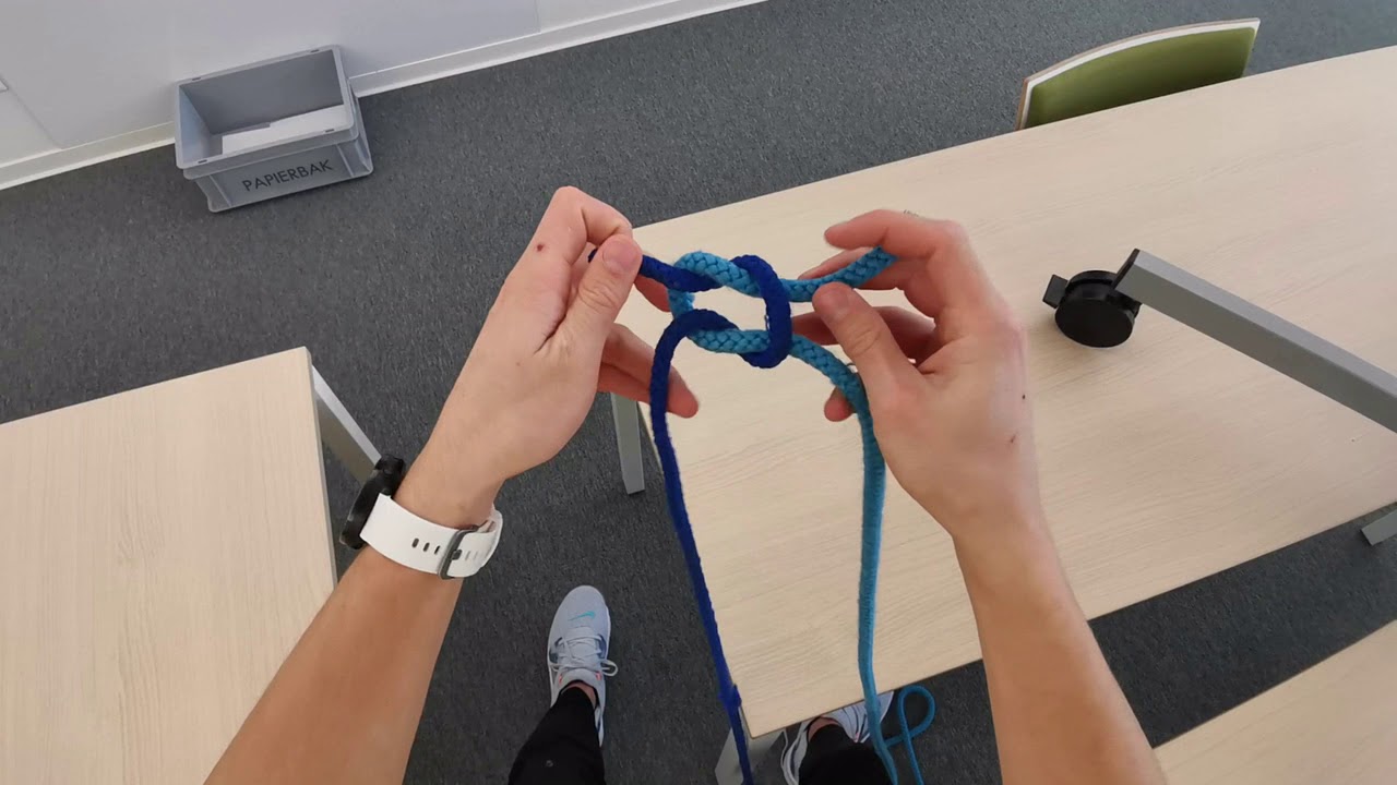 Platte knoop instructie - YouTube